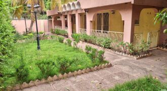 Villa meublée avec piscine 4 chambres à louer – Niaréla