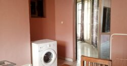 Appartement F3 meublé à louer à ACI 2000 Appartement F3 meublé à louer à ACI 2000