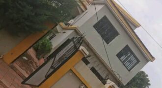 Duplex 5 chambres avec piscine à louer – Torokorobougou, meublé ou non