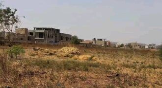 Parcelles de 300 m² en titre foncier à vendre – Niamana, derrière Garbal