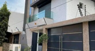 Villa duplex 4 chambres avec groupe électrogène à louer – Sébénikoro