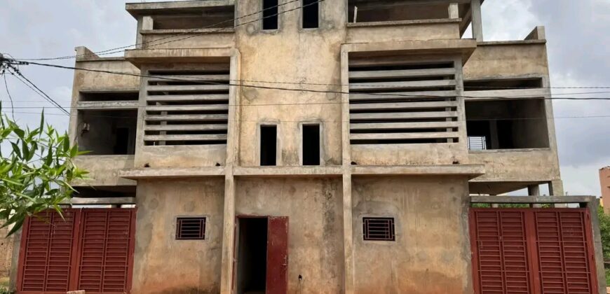 Vente Des appartements séparé à Siracoro