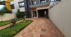 Duplex moderne à louer au début de Sébénikoro Duplex moderne à louer au début de Sébénikoro