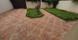 Duplex moderne à louer au début de Sébénikoro Duplex moderne à louer au début de Sébénikoro