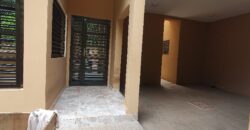 Duplex avec groupe électrogène à louer au début de Sébénikoro Duplex avec groupe électrogène à louer au début de Sébénikoro