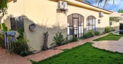 Villa de standing avec piscine à louer à torokorobougou Villa de standing avec piscine à louer à torokorobougou