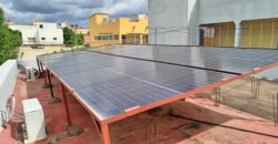 Villa avec panneaux solaires à louer au début de Sébénikoro Villa avec panneaux solaires à louer au début de Sébénikoro