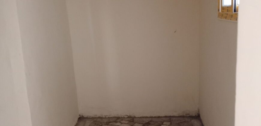 Villa neuve à vendre à Sébénikoro