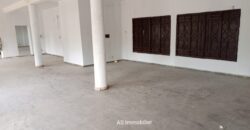 Immeuble commercial à louer à l’aci 2000 Immeuble commercial à louer à l’aci 2000