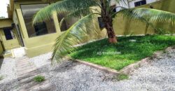 Bâtiment commercial à louer au quartier du fleuve Bâtiment commercial à louer au quartier du fleuve