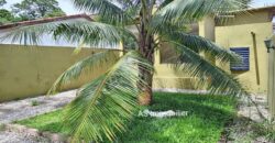 Bâtiment commercial à louer au quartier du fleuve Bâtiment commercial à louer au quartier du fleuve