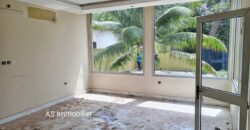 Bâtiment commercial à louer au quartier du fleuve Bâtiment commercial à louer au quartier du fleuve