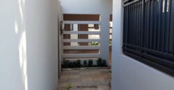 Duplex neuf avec piscine à louer à Badalabougou est Duplex neuf avec piscine à louer à Badalabougou est