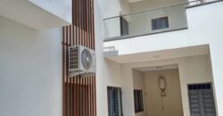 Triplex de haut standing à louer à sébénikoro Triplex de haut standing à louer à sébénikoro