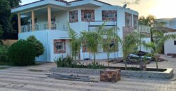 Villa duplex avec piscine 4 chambres à louer – Sébénikoro, bordure du fleuve Villa duplex avec piscine 4 chambres à louer – Sébénikoro, bordure du fleuve