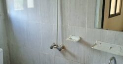 Appartement non meublé de 2 chambres à louer à l’ACI 2000 Appartement non meublé de 2 chambres à louer à l’ACI 2000