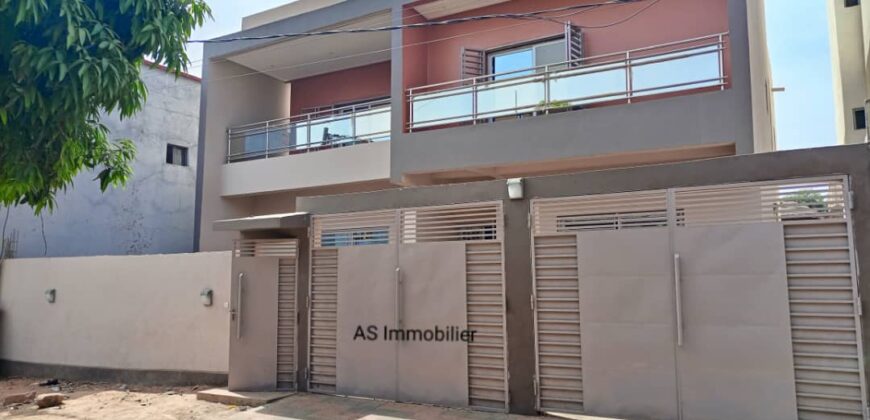 Duplex neuf 4 chambres à vendre – Lafiabougou KODA, 300 m² en titre foncier