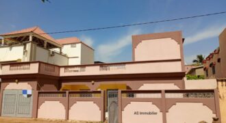 Villa 4 chambres à louer – ACI 2000, usage commercial ou habitation
