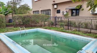 Villa avec piscine 4 chambres à louer – ACI 2000, Cira Mali