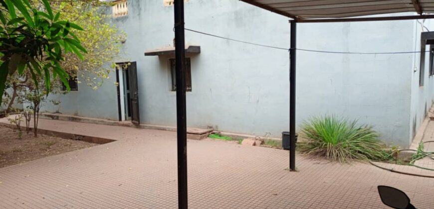 Villa meublée à louer à faso kanu