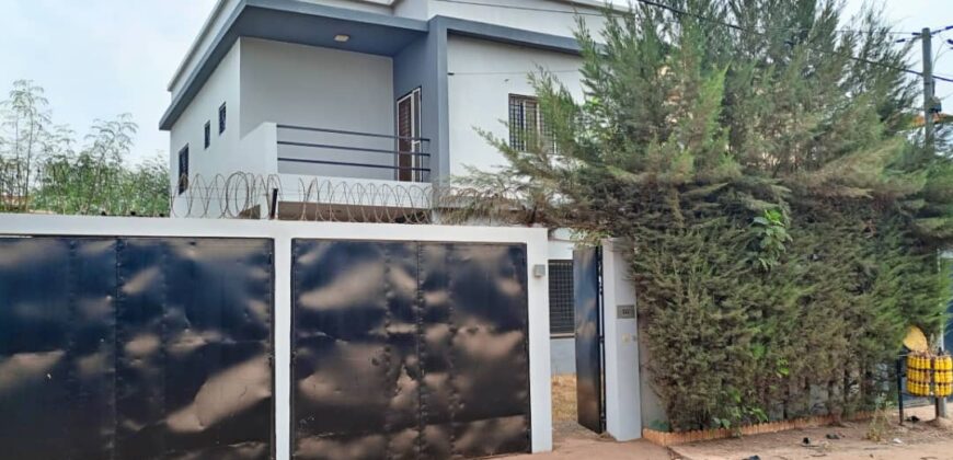 Villa duplex 4 chambres à louer – début de Sébénikoro, Cité Atrium