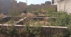 Chantier inachevé à vendre à Niamana 500 m du guidron Chantier inachevé à vendre à Niamana 500 m du guidron