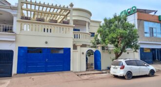 Duplex à louer à l&rsquo;aci 2000 pour bureau ou habitation