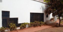 Bâtiment pour usage d’habitation ou bureau à louer à Sotuba Bâtiment pour usage d’habitation ou bureau à louer à Sotuba