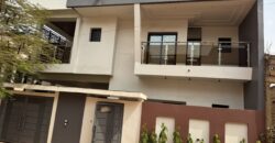 Duplex 5 chambres et 2 salons à vendre sur 300 m² en TF – Baco Djicoroni Golf Duplex 5 chambres et 2 salons à vendre sur 300 m² en TF – Baco Djicoroni Golf