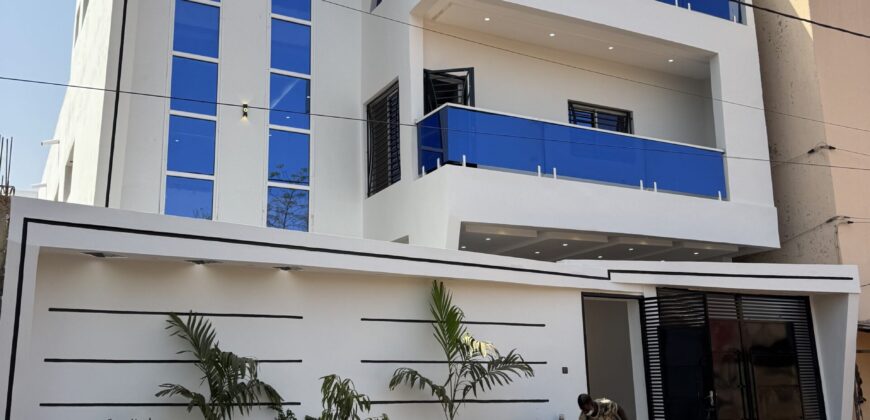 Duplex 5 chambres à vendre sur 300 m² en titre foncier – Sotuba ACI