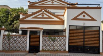 Villa R+1 de 4 chambres à vendre sur 200 m² – Yirimadio Zerny