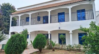 Bâtiment pour usage d&rsquo;habitation ou bureau à louer à Sébénikoro