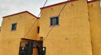 Appartement non meublé de 2 chambres à louer à magnambougou corniche