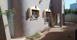 Villa pour bureaux ou habitation à louer à Faso kanu Villa pour bureaux ou habitation à louer à Faso kanu