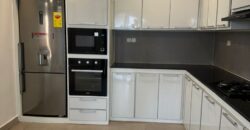 Appartement à louer à Aci 2000 avec accès à une piscine Appartement à louer à Aci 2000 avec accès à une piscine