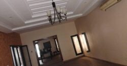 Duplex de standing 6 chambres avec piscine – Badalabougou, Bamako Duplex de standing 6 chambres avec piscine – Badalabougou, Bamako