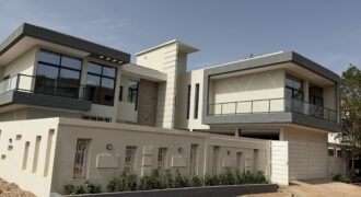 Duplex ultramoderne 4 chambres avec piscine privée à louer – Souleymanebougou ACI