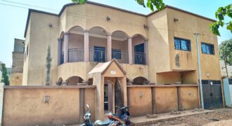 Villa duplex 6 chambres à louer – Sébénikoro, non loin du 9e arrondissement