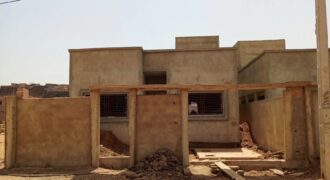 Villa neuve 3 chambres à vendre sur 200 m² en titre foncier – Niamana, derrière la station Shell