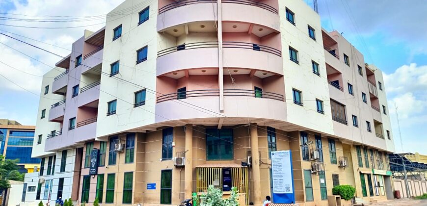 Appartement 2 chambres avec groupe électrogène à louer – ACI 2000