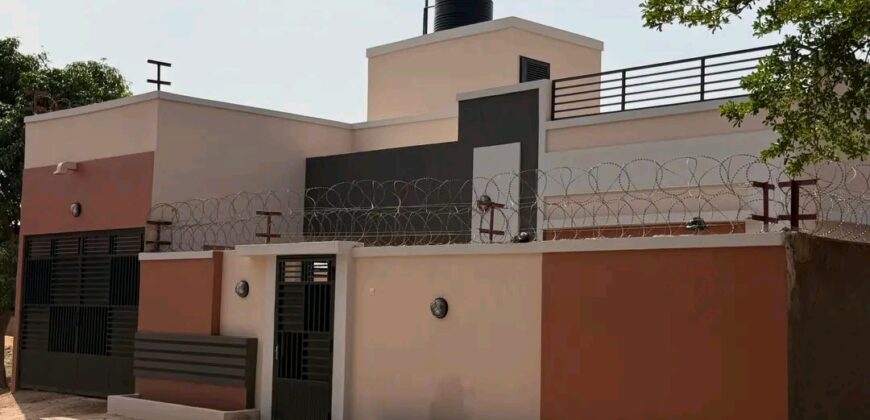 Villa 3 ch à vendre – Diatoula, Bamako