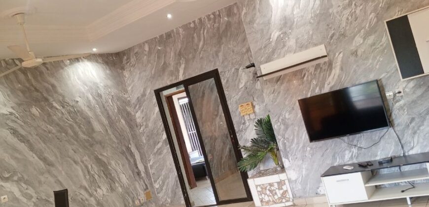 Appartement F4 meublé de 135 m² à louer – Hamdallaye ACI 2000