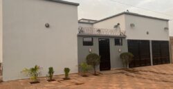 Villa 3 chambres à vendre à Sirakoro-Cité, Bamako Villa 3 chambres à vendre à Sirakoro-Cité, Bamako