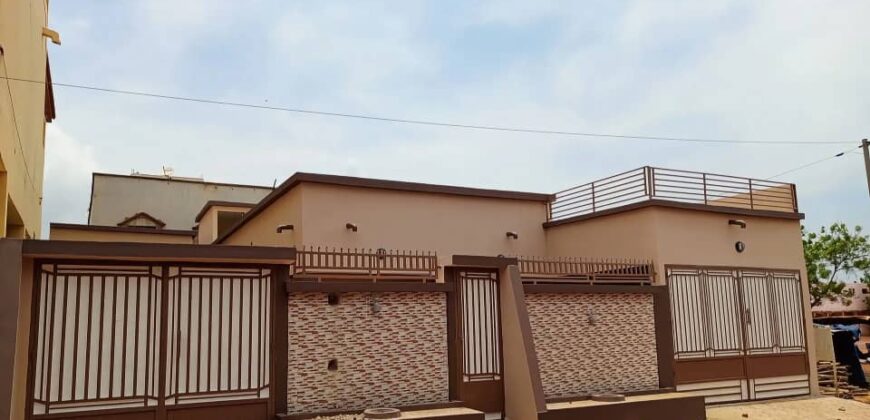 Villa neuve 3 chambres à vendre – Niamana, Bamako