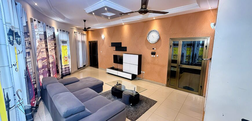Appartement meublé F3 de 135 m² à louer – Hamdallaye ACI 2000 (C2)