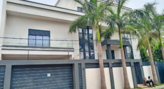 Villa duplex 5 ch avec piscine à louer – Cité du Niger, Bamako